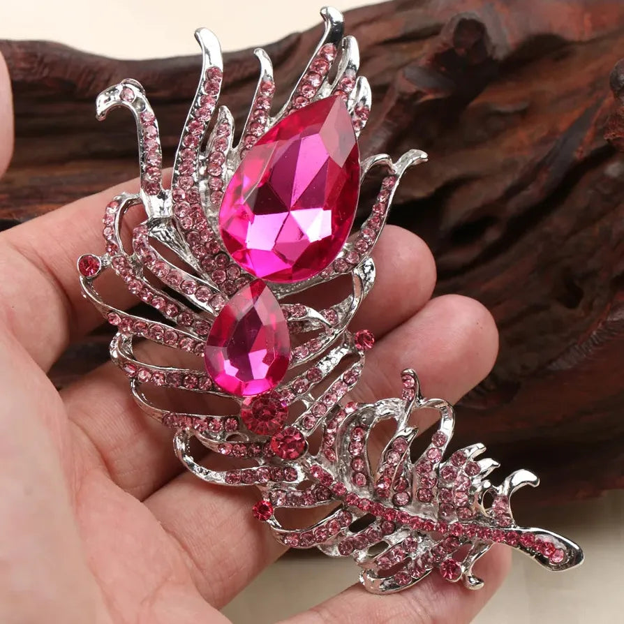 Vintage Feather Flower Brooch Elegant Gift for Men & Women