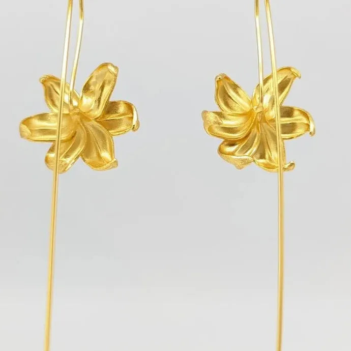 Leaf Flower Design Long Drop Earrings for Women Zinc Alloy Cubic Zirconia Jewelry