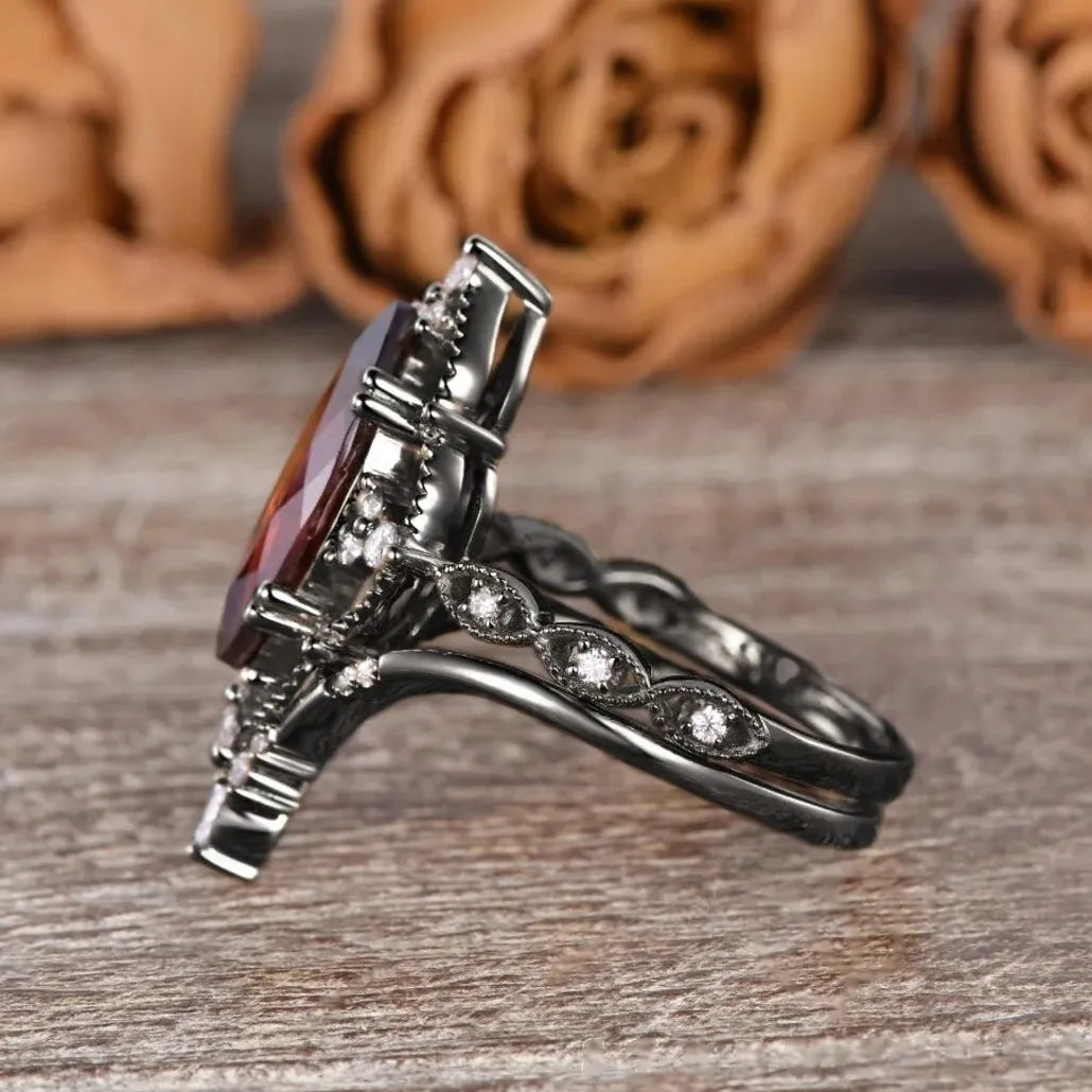 2Pcs Luxury Retro Gun Plated Black Inlay Micro Red Zircon Couple Rings Zinc Alloy