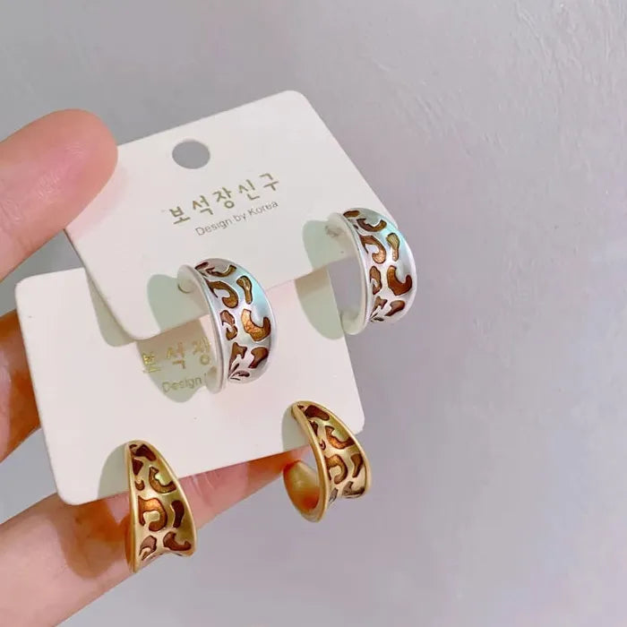 Vintage Leopard Print C-Shaped Zinc Alloy Dangle Earrings for Women Gift