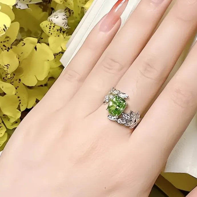 Light Green Cubic Zirconia Leaf Design Women’s Brass Wedding Band Ring
