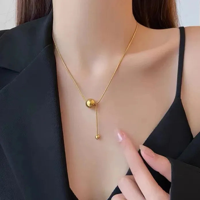 Simple Golden Circle Pendant Stainless Steel Non-Fading Necklace for Women