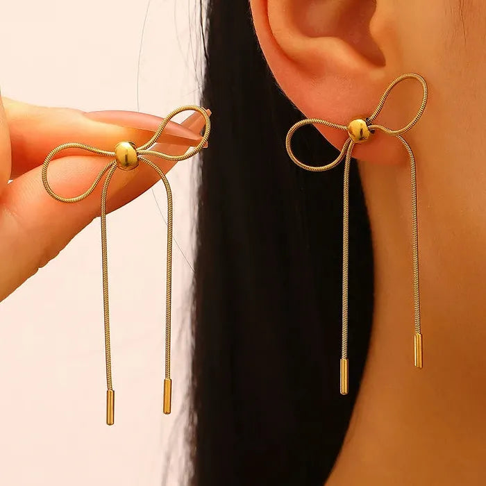 Vintage Stainless Steel Bow Earrings & Pendant Necklace Set for Women