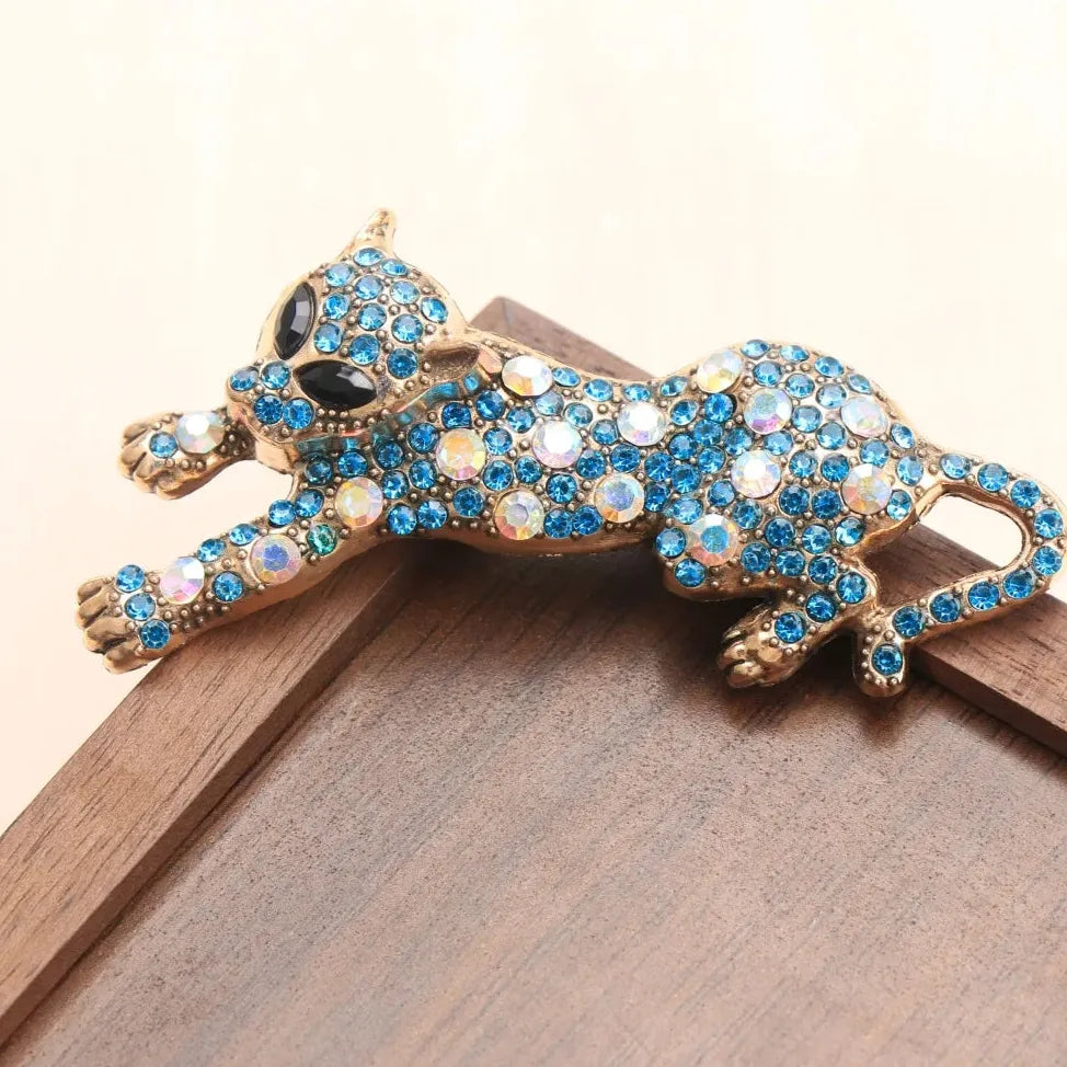 Vintage Leopard-Print Brooch for Men & Women Wedding Gift Accessory