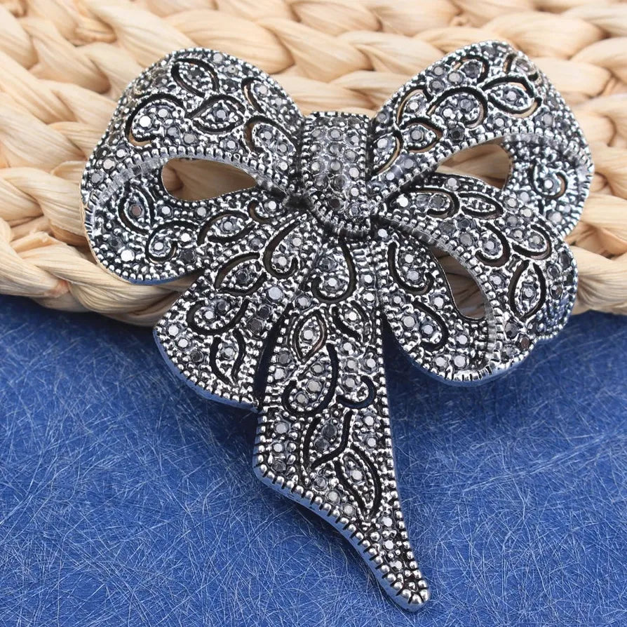 Rhinestone Elegant Bow Ladies Brooch Coat Pin Gift Accessory