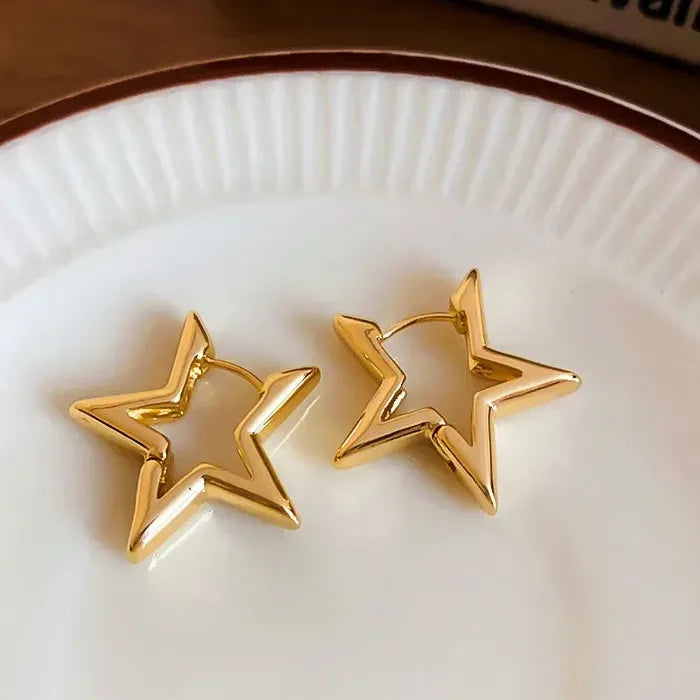 Minimalist Zinc Alloy Star Geometric Hoop Earrings for Women Punk Huggie