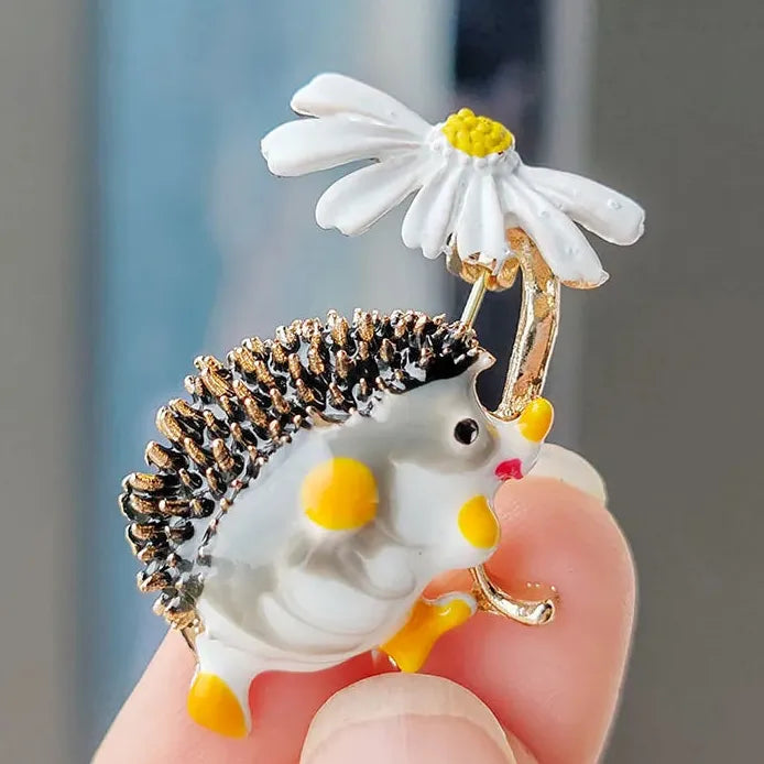 Luxury Hedgehog Brooch Classic Style Jewelry Gift for Men & Women