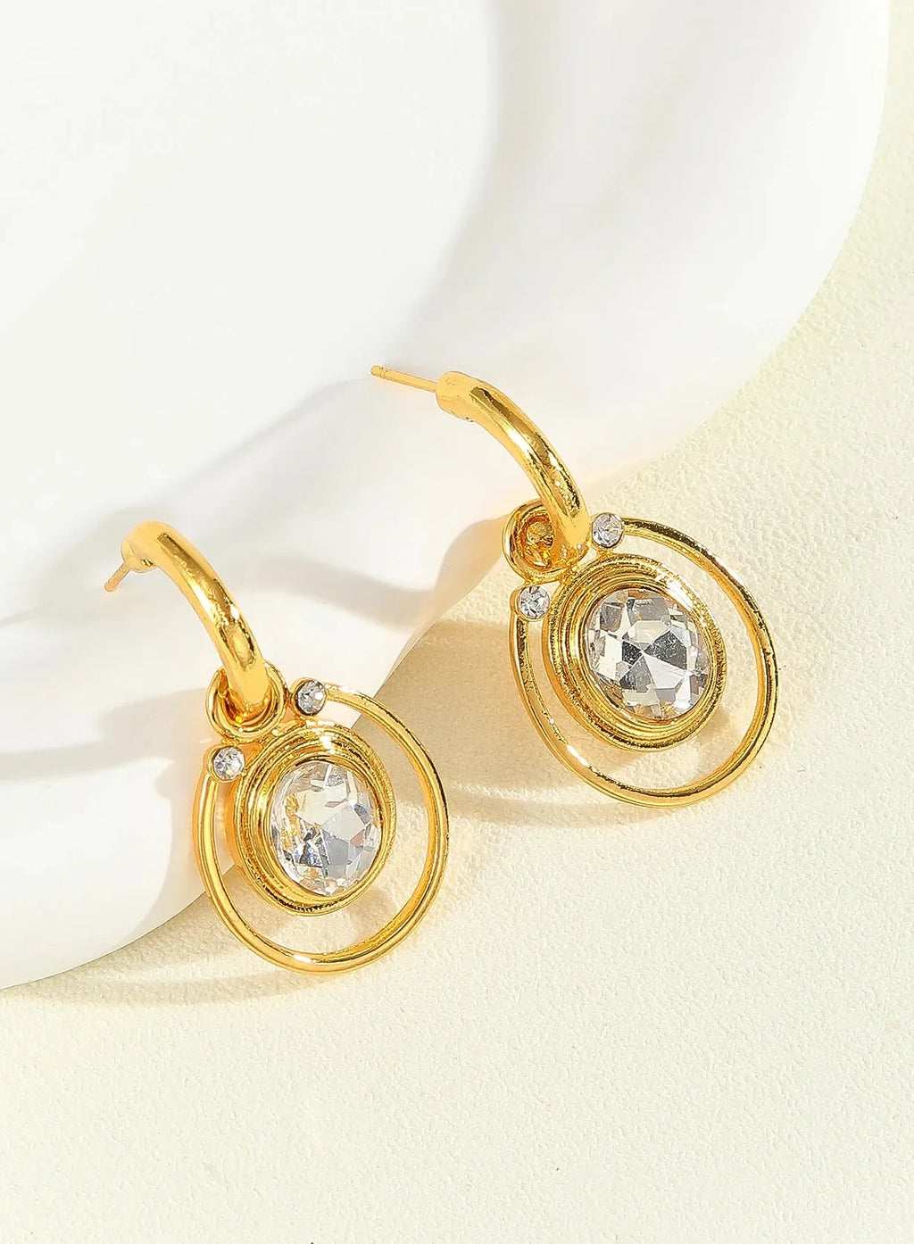 Delicate Gold Color Inlay Rhinestone Dangle Earrings for Women Zinc Alloy Jewelry Gift