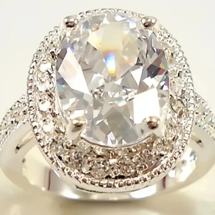 Noble Heart Cubic Zirconia Brass Ring for Women Wedding Jewelry