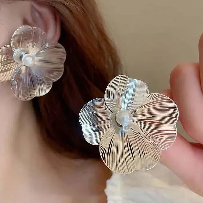 Gold Double-Layer Hollow Flower Hoop Earrings for Women Vintage Jewelry Gift