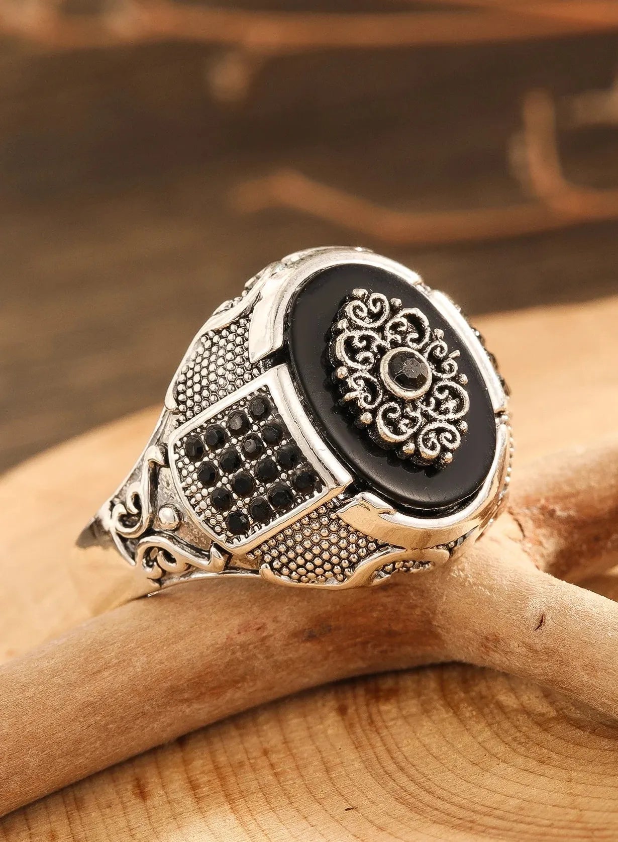 Retro Handmade Turkish Men’s Silver Zinc Alloy Ring with Zircon Inlay