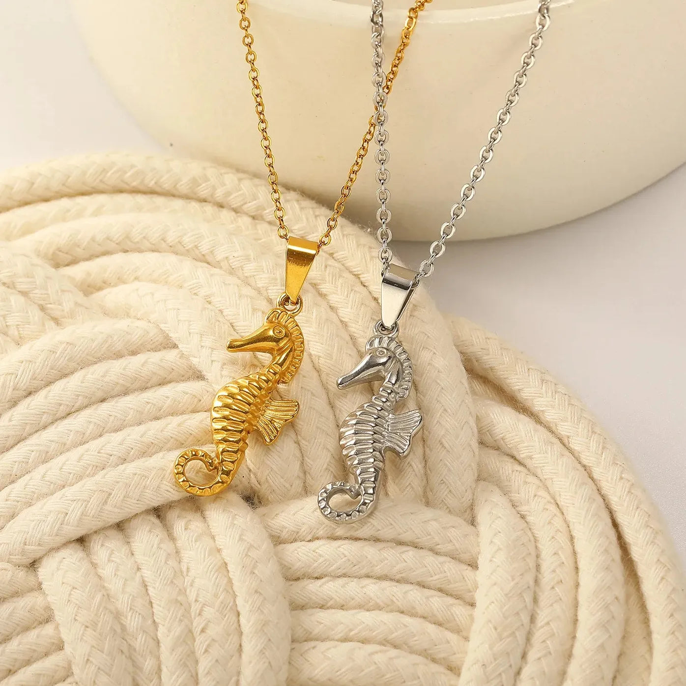 18K Gold Plated Geometric Seahorse Pendant Necklace for Women Waterproof Jewelry