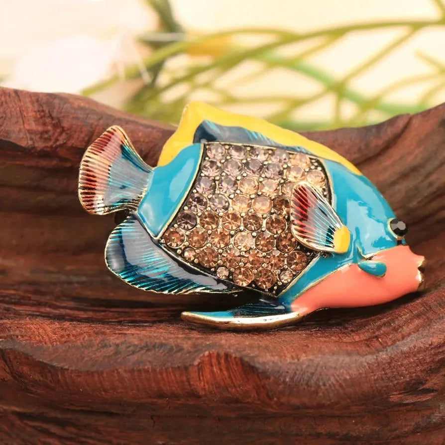 Luxury Tropical Clownfish Brooch for Women Classic Elegant Jewelry