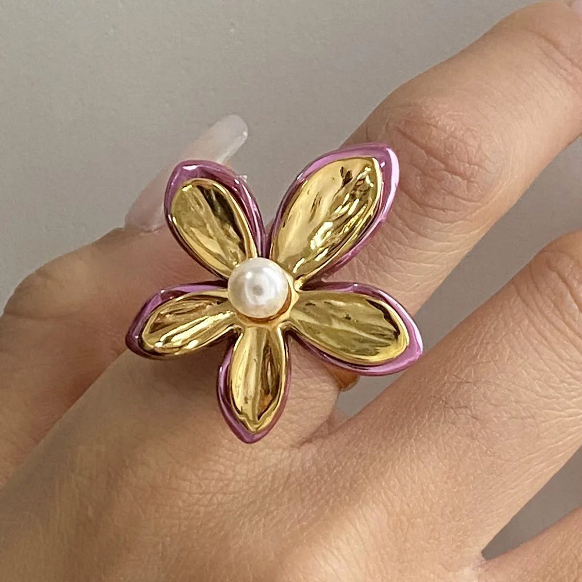 18K Gold Plated Two-Color Flower Pearl Open Ring Stainless Steel Stackable Jewelry