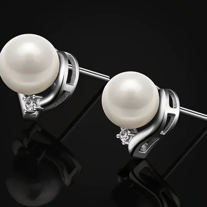 Elegant Imitation Pearl Stud Earrings for Women Wedding Jewelry Chic Design