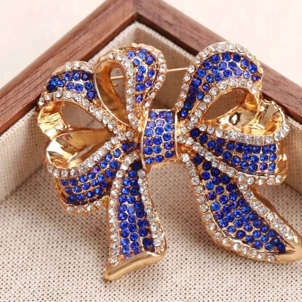 Luxury Classic Bow Brooch Pin for Men & Women Gift