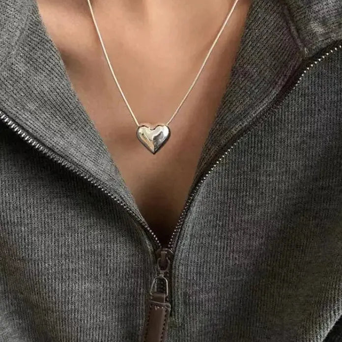 Kpop Heart Pendant Necklace for Boys Young Men Snake Chain Y2K Jewelry Gift