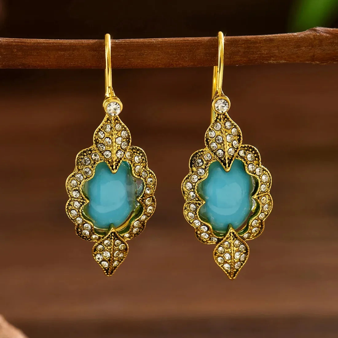 Vintage Blue Stone Bohemian Women's Earrings Zinc Alloy Carved Flower Pendant Jewelry
