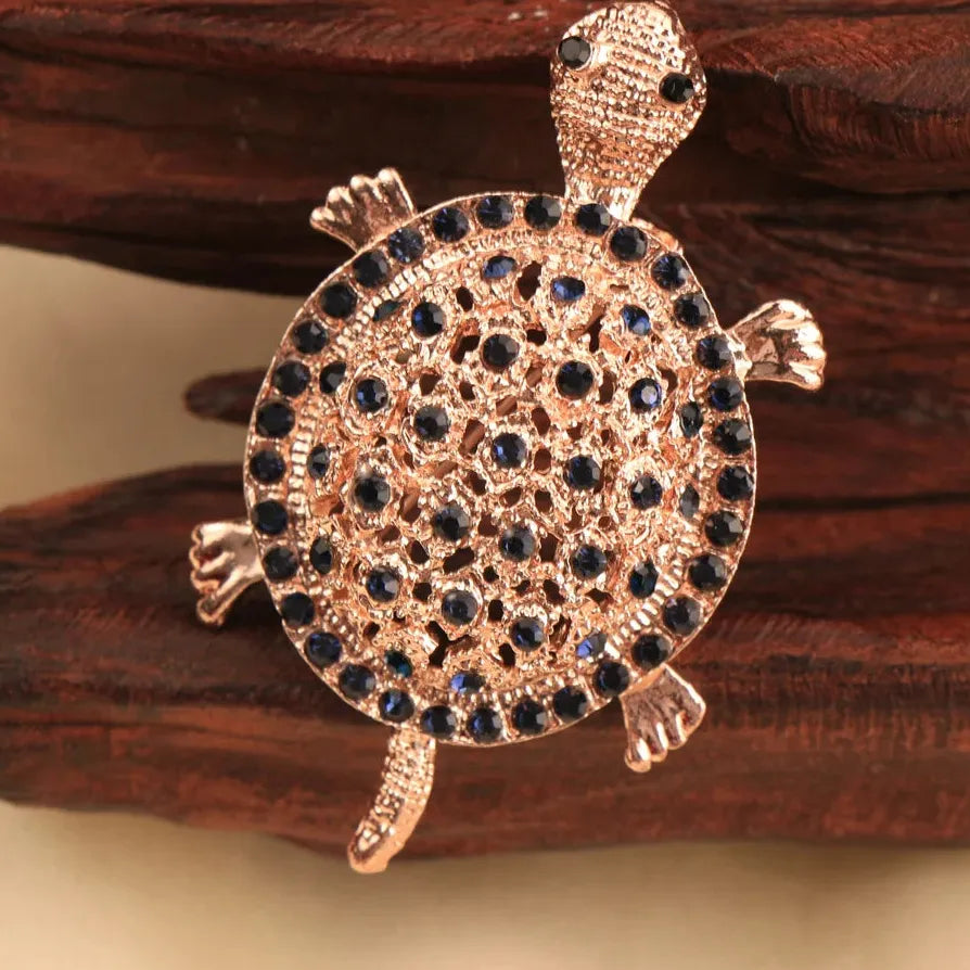 Luxury Turtle Brooch Classic Jewelry Gift for Men & Women