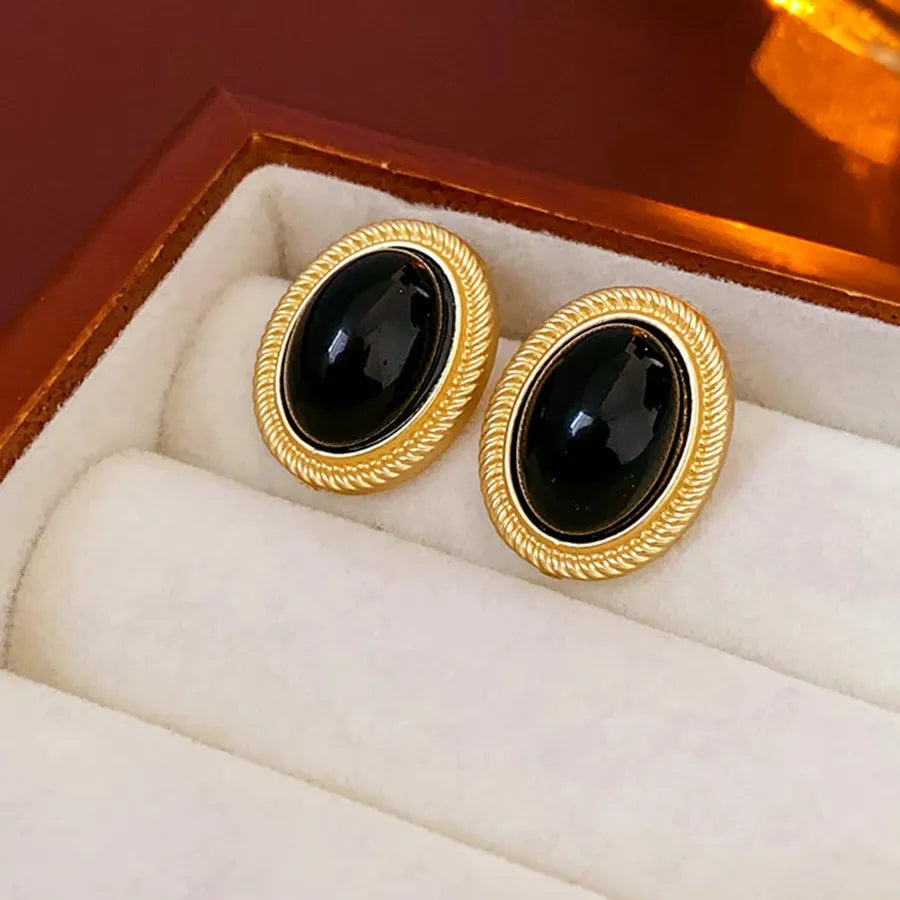 2024 Retro Gold Metal Black Round Stud Earrings Elegant Party Jewelry