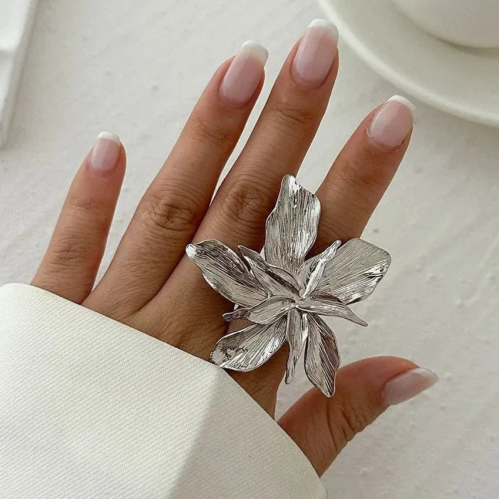 Vintage Gothic Large Metal Starfish Flower Adjustable Ring Women Trendy Jewelry