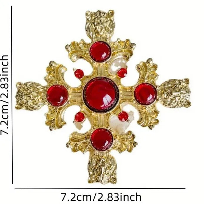 Vintage Gold-Plated Lion Head Rhinestone Brooch Pin for Women Accessories