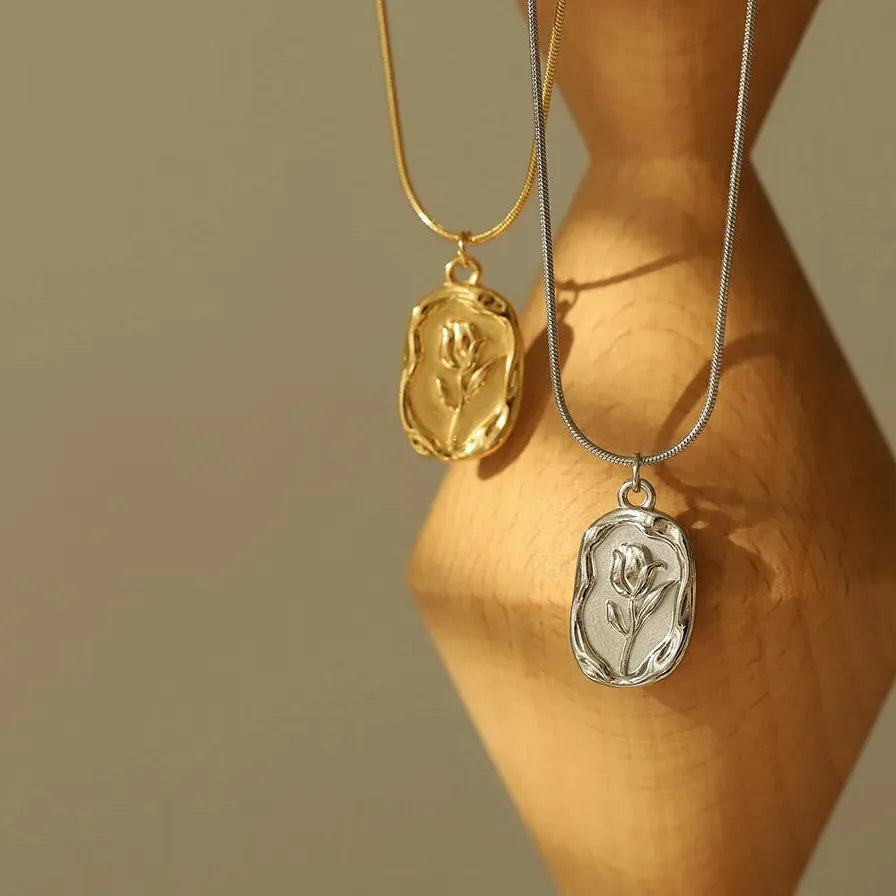 Stainless Steel Tulip Rose Pendant Necklace Waterproof Women’s Jewelry