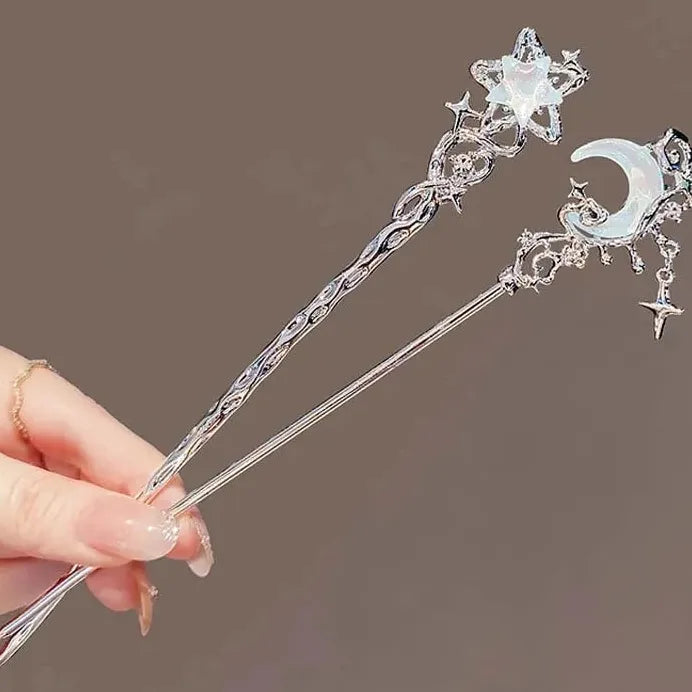 Vintage Zinc Alloy Star Moon Tassel Hair Stick Chinese Hairpin for Women