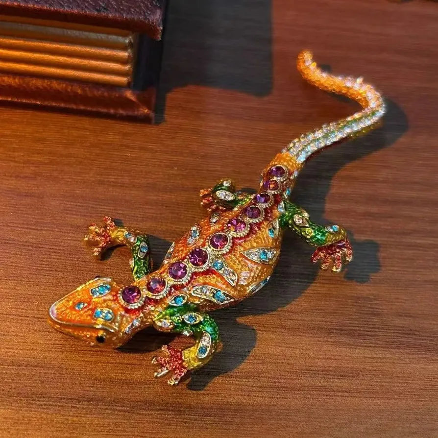 Classic Luxury Lizard Brooch Pin for Men & Women Gift Accessory