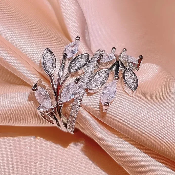 Elegant Leaf Branch Cubic Zirconia Wedding Ring for Women