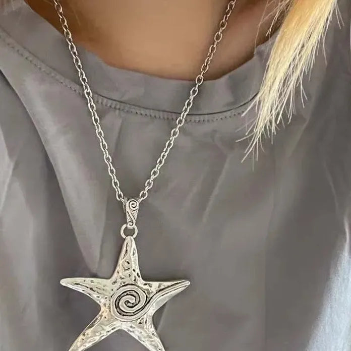 Exaggerated Metal Starfish Pendant Necklace Women Gothic Hip Hop Silver Y2K Jewelry