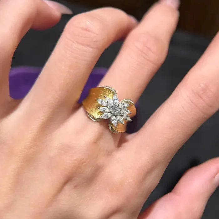 Vintage Adjustable Copper Ring Featuring Golden Zircon for Women Gift 2025