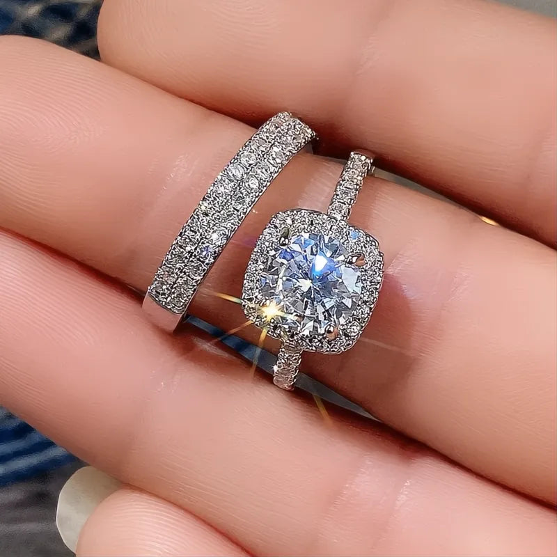 2 Pcs Shiny Square Stack Rings Set with Round Sparkly Zirconia Inlaid Metal Bridal Jewelry for Women