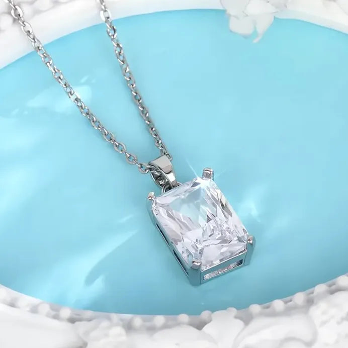 Geometric Cubic Zirconia Pendant Necklace Copper Alloy Minimalist Jewelry