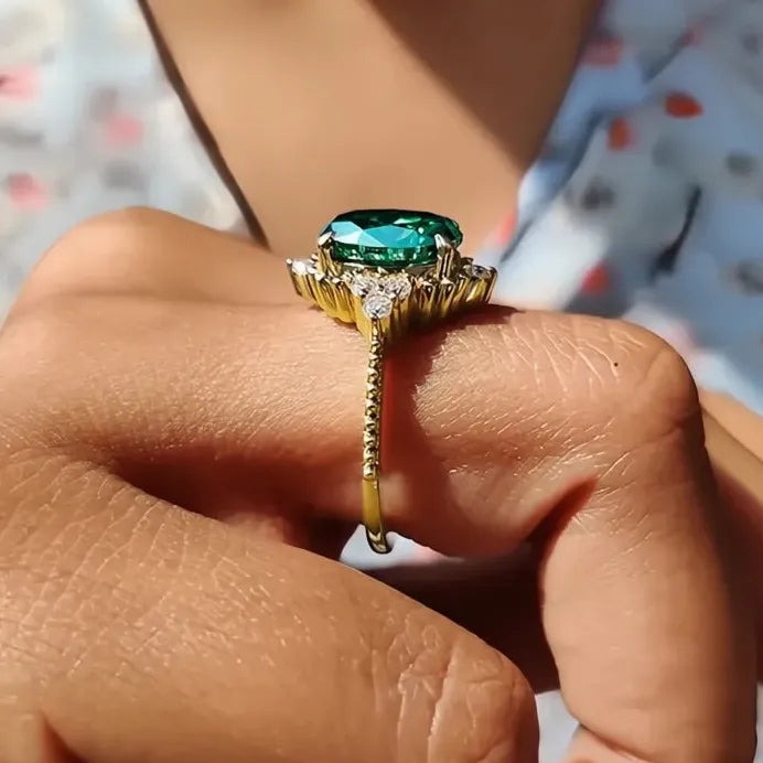 Gold Brass Ring with Green Cubic Zirconia for Women Wedding Party Jewelry