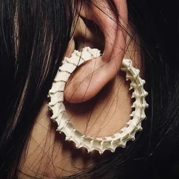 2024 Snake Spine Bone Ear Clip Cyberpunk Geometric Stud Unisex Gift