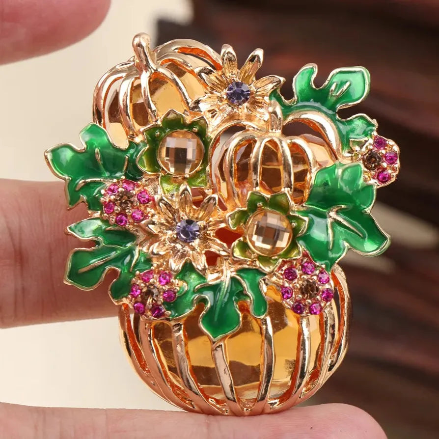 Luxury Halloween Pumpkin Brooch Pin Classic Jewelry Gift for Men Women