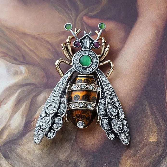 Vintage Luxury Bee Brooch Unisex Coat Pin Classic Elegant Jewelry