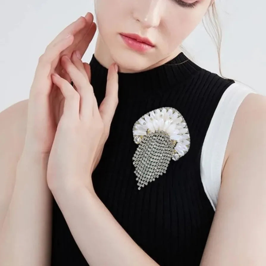 Luxury Jellyfish Brooch for Wedding Gift Men Women Classic Style