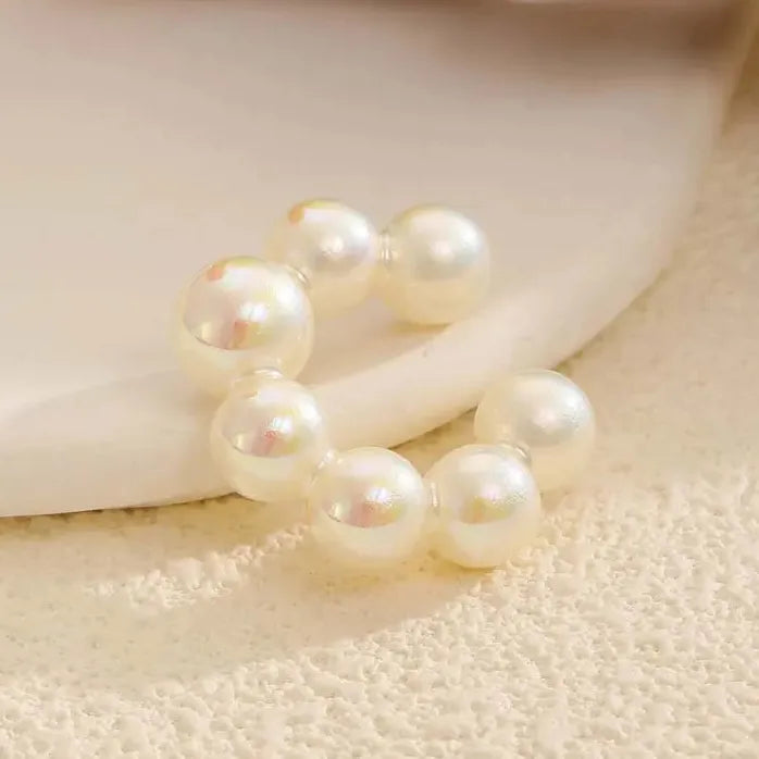 Retro Pearl White Striped Geometric Ear Clip C-Shaped Ear Cuff for Women