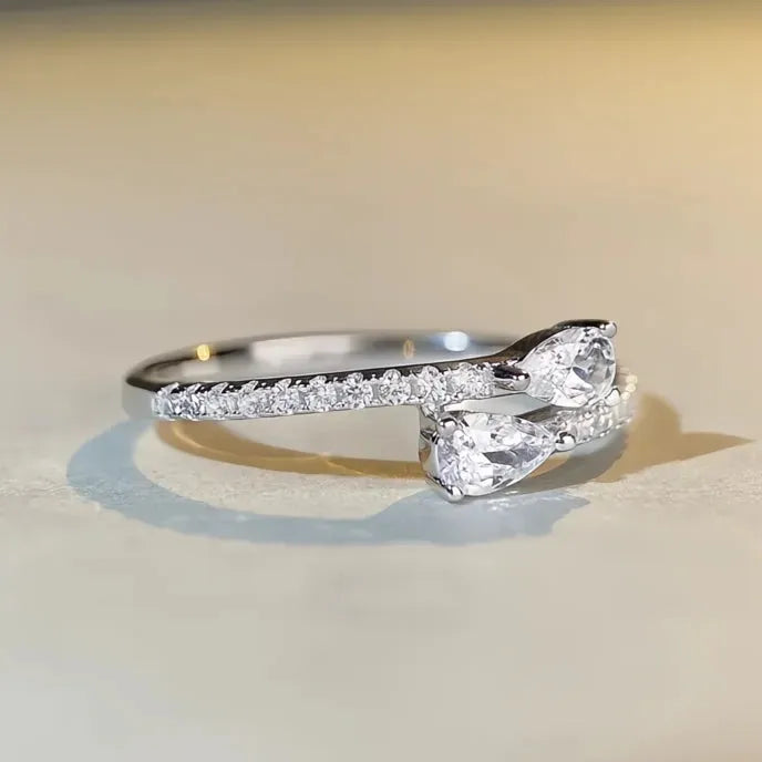 Women’s Geometric Cubic Zirconia Brass Ring Wedding Engagement Fashion Jewelry