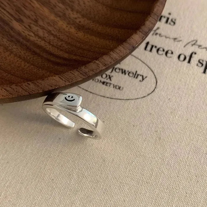 Double Layered Staggered Smile Face Open Finger Ring for Women Silver