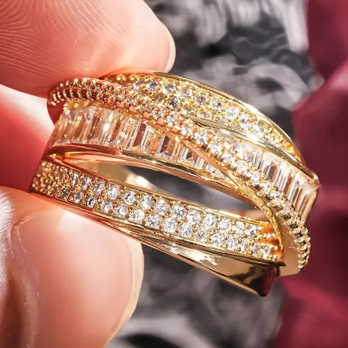 Luxury Gold Color Brass Women Rings with Cubic Zirconia Pave Geometric Design for Wedding Party Engagement