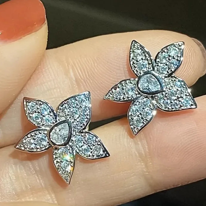 Delicate Flower Shaped Women Stud Earrings Copper Alloy CZ Jewelry