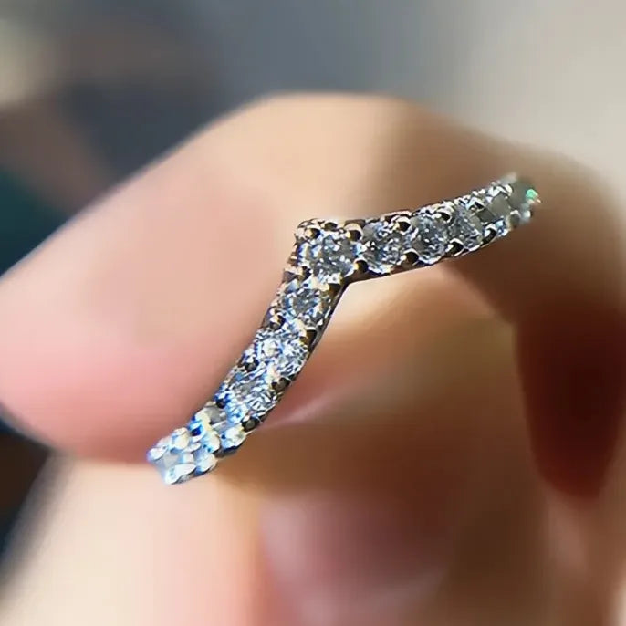 Women’s V-Shaped Brass Ring with Cubic Zirconia Geometric Wedding Band