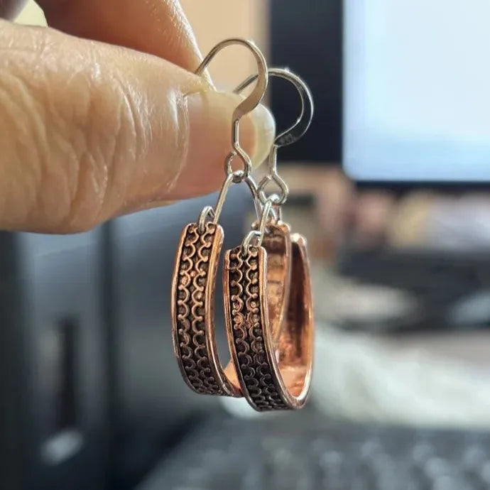 Vintage Half Round Hand Carved Zinc Alloy Earrings for Women, Red Copper Hook
