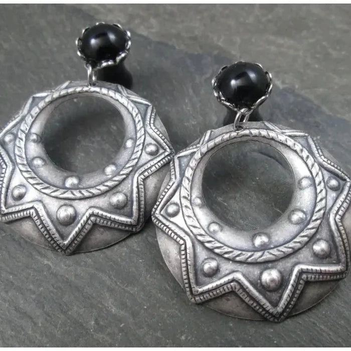 Bohemian Ethnic Retro Women's Earrings Black Stone Carving Flower Geometric Pendant Zinc Alloy Jewelry