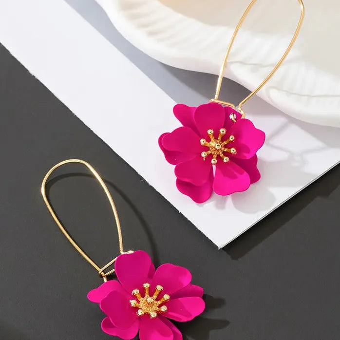 Retro Flower Dangle Earrings for Women Plant Motif Drop Jewelry Vintage Charm