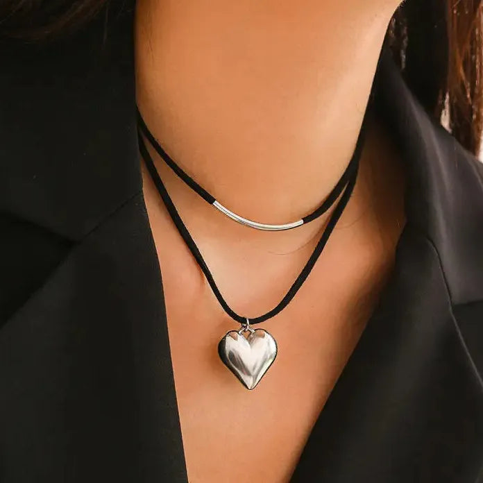 Hip Hop Geometric Heart Pendant Necklace for Women Velvet Rope Chain