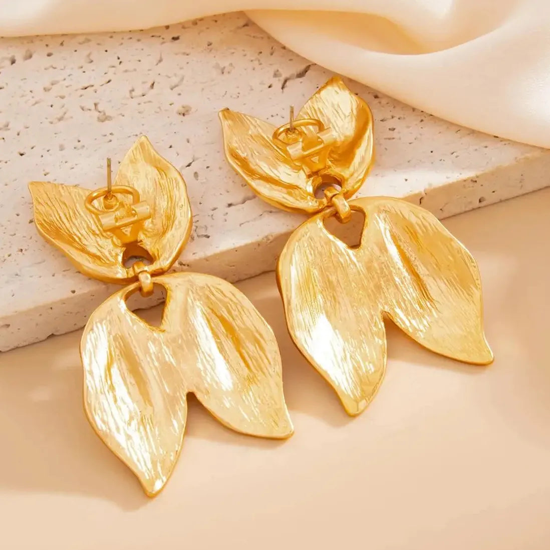 Vintage Ginkgo Leaf Stud Earrings for Women Double-Layer Charm Jewelry